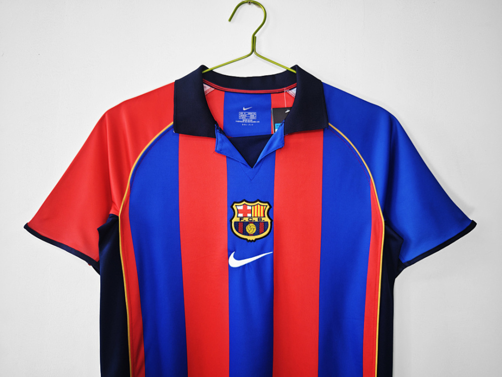 2001/02 season Barcelona home Retro