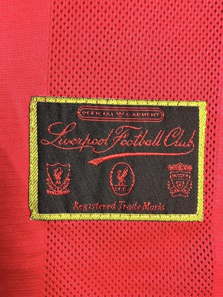 1995/96 season  Liverpool home Long sleeved retro Fan version
