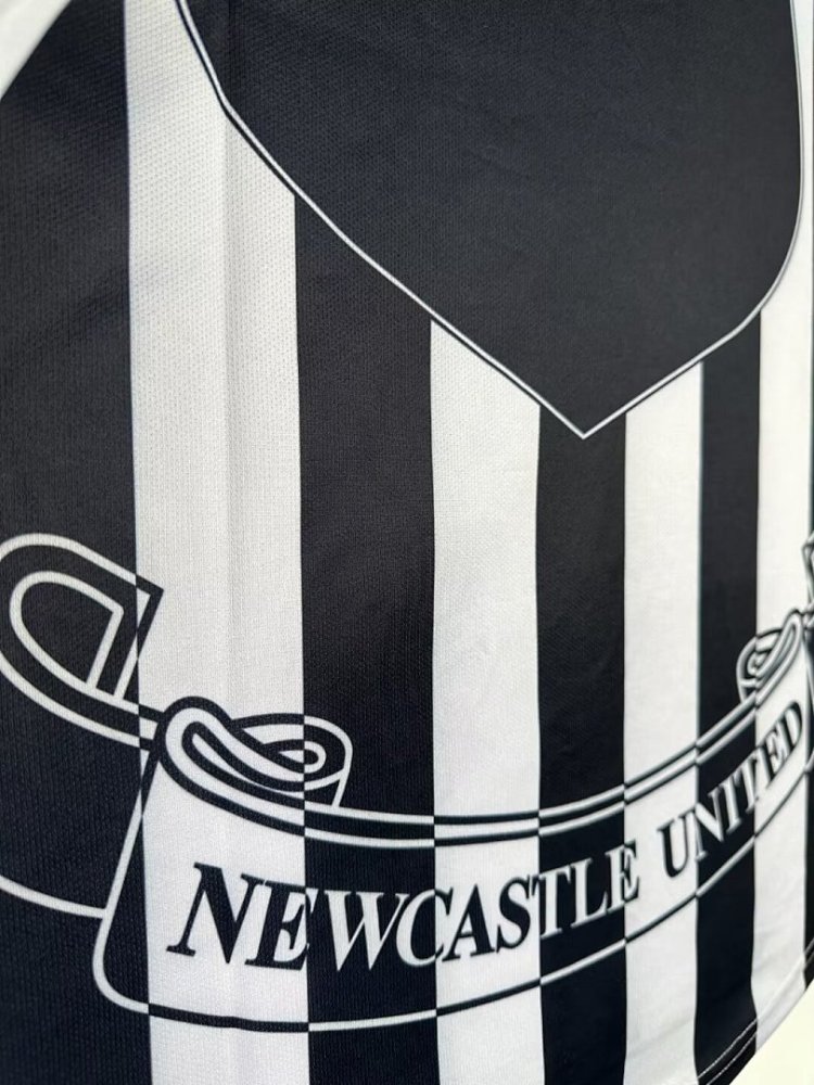 1997/99 season  Newcastle United home Long sleeved retro Fan version