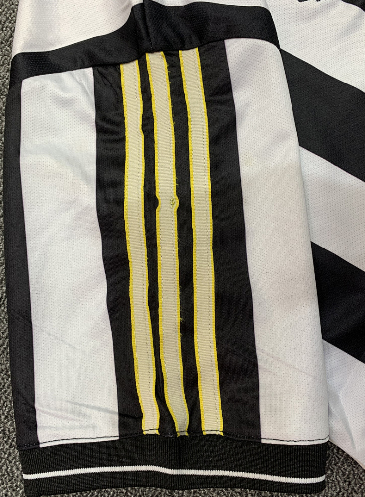 1997/99 season Newcastle United home Retro