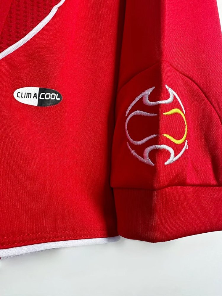 2006/08 season  Liverpool home Long sleeved retro Fan version
