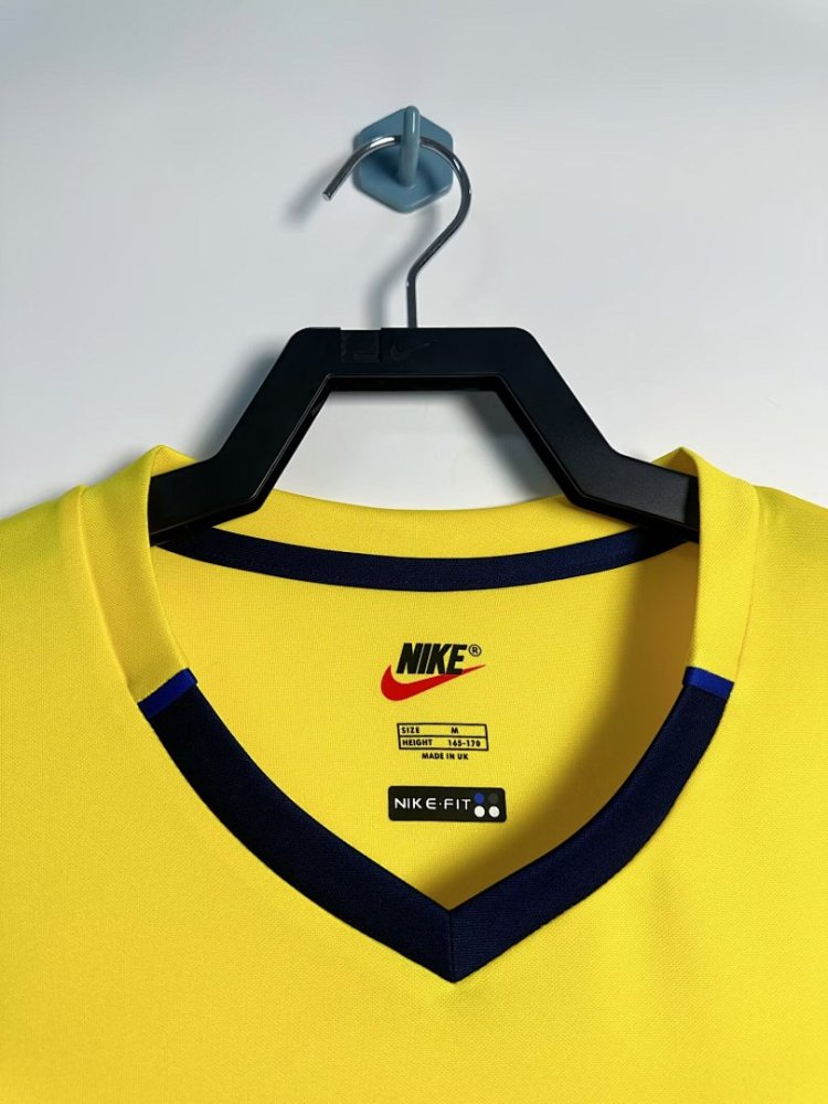 2000/01 season Arsenal away Retro