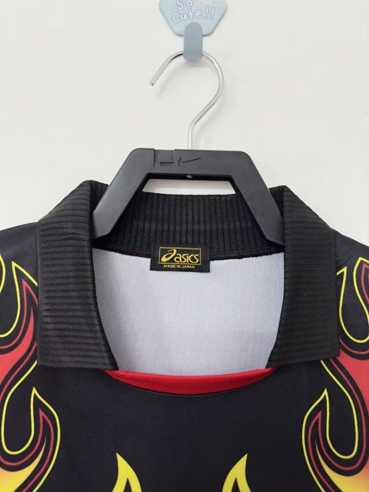 1998 season Japan goalkeeper Long sleeved retro Fan version