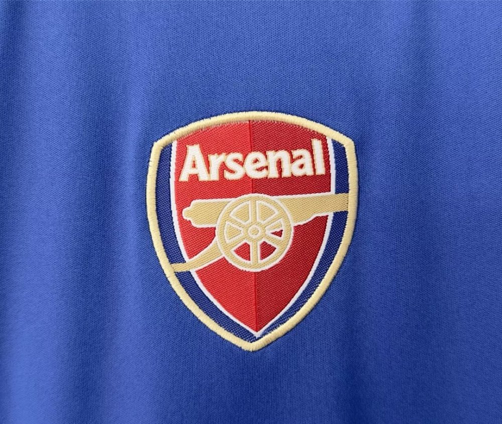 2004/05 season Arsenal away Retro