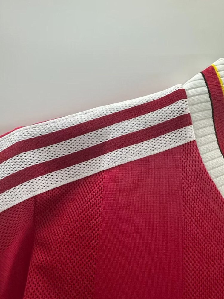 95/96 season Liverpool home Retro