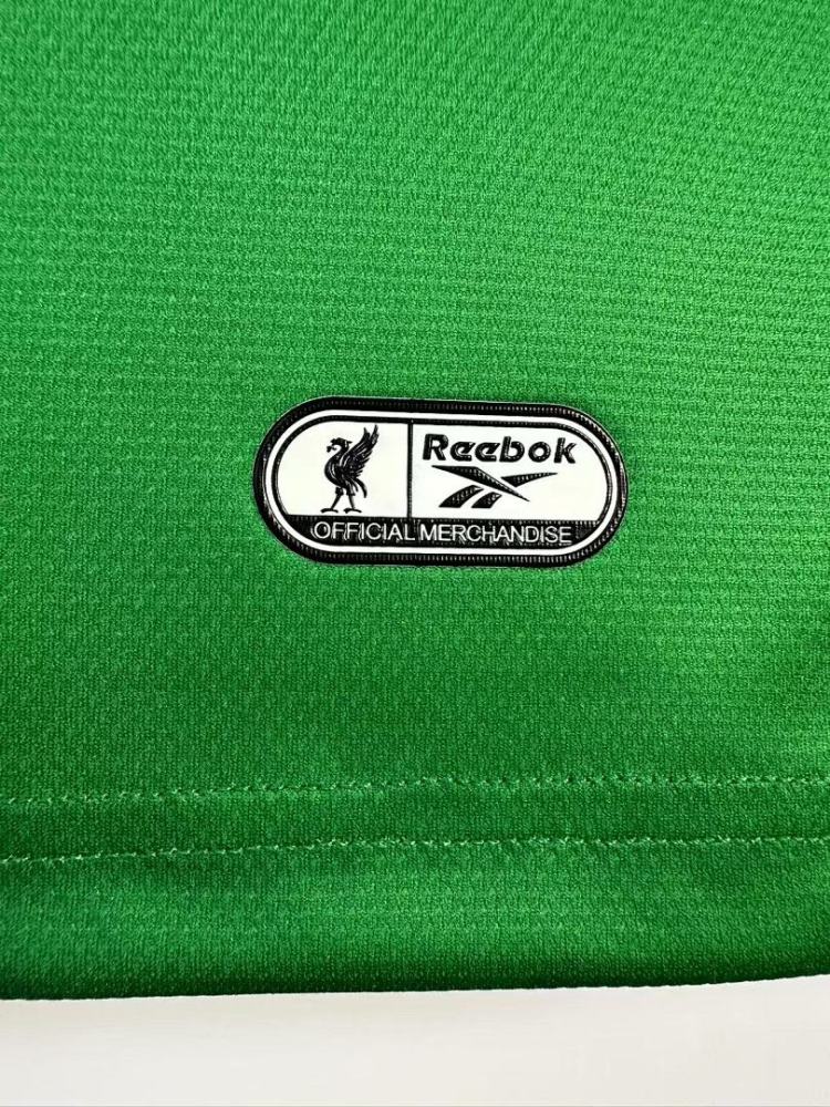 99/00 season Liverpool away Retro