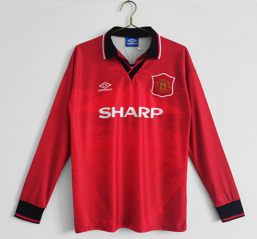 1994/96 season  Manchester United home Long sleeved retro Fan version