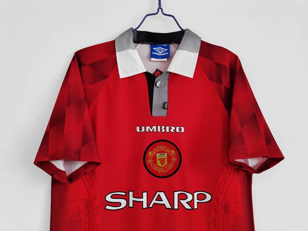 1996/97 season Manchester United home Retro