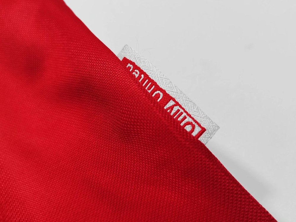 1999/00 season  Manchester United home Long sleeved retro Fan version