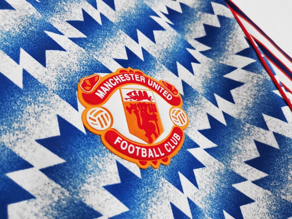 1990/92 season Manchester United away Retro