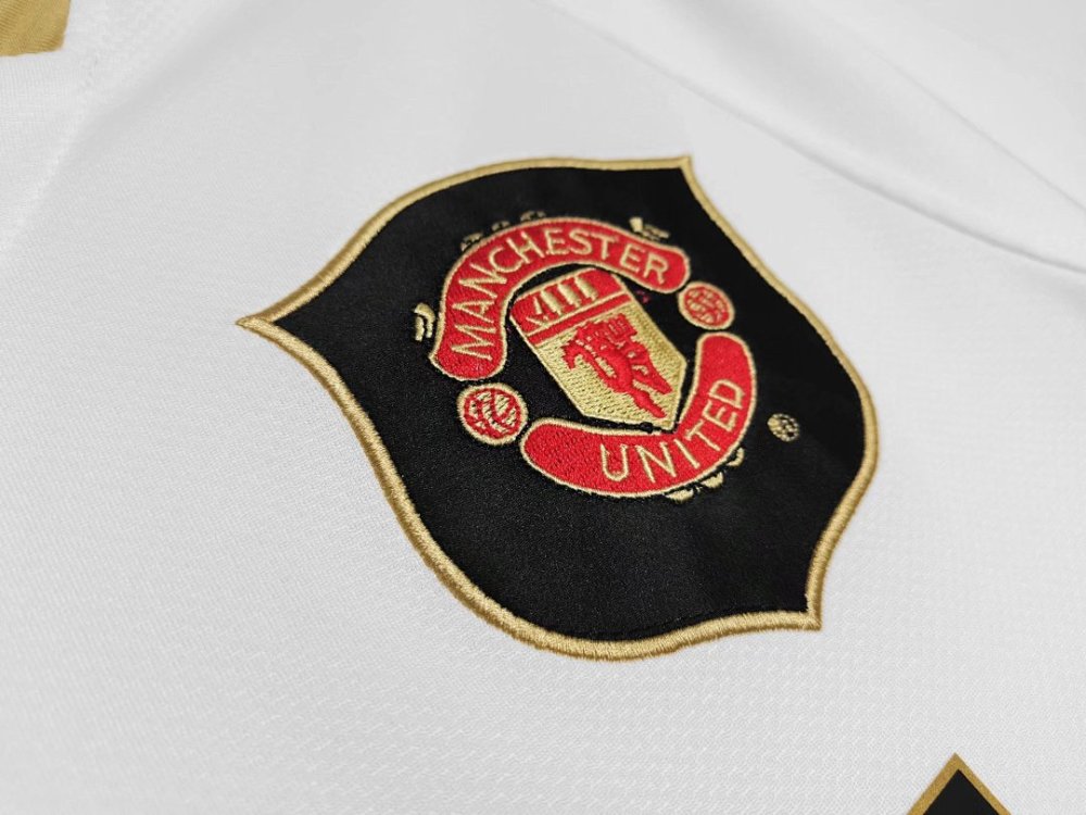 2006/07 season Manchester United away Retro