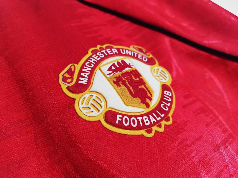 1991/92 season Manchester United home Retro