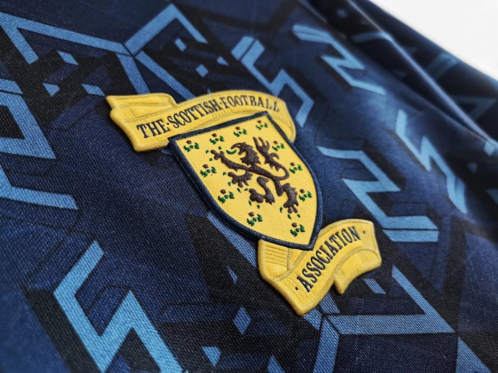 9293 season Scotland home retro Fan version