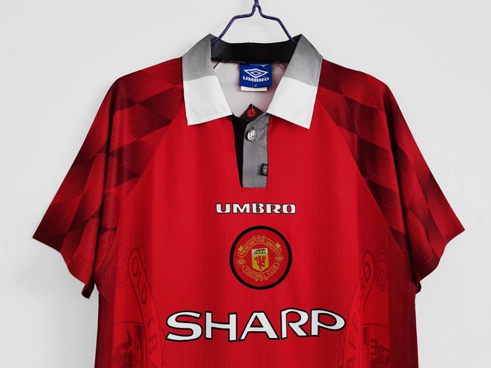1996/97 season Manchester United home Retro