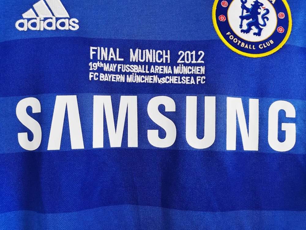 2011/12 season Chelsea home Retro
