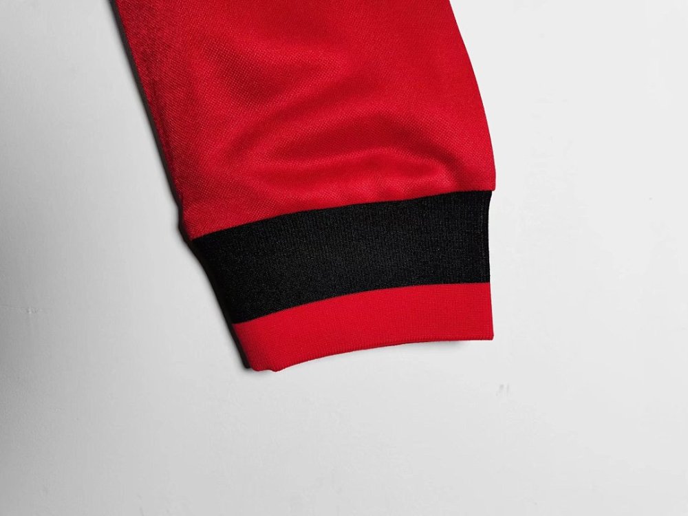 1999/00 season  Manchester United home Long sleeved retro Fan version