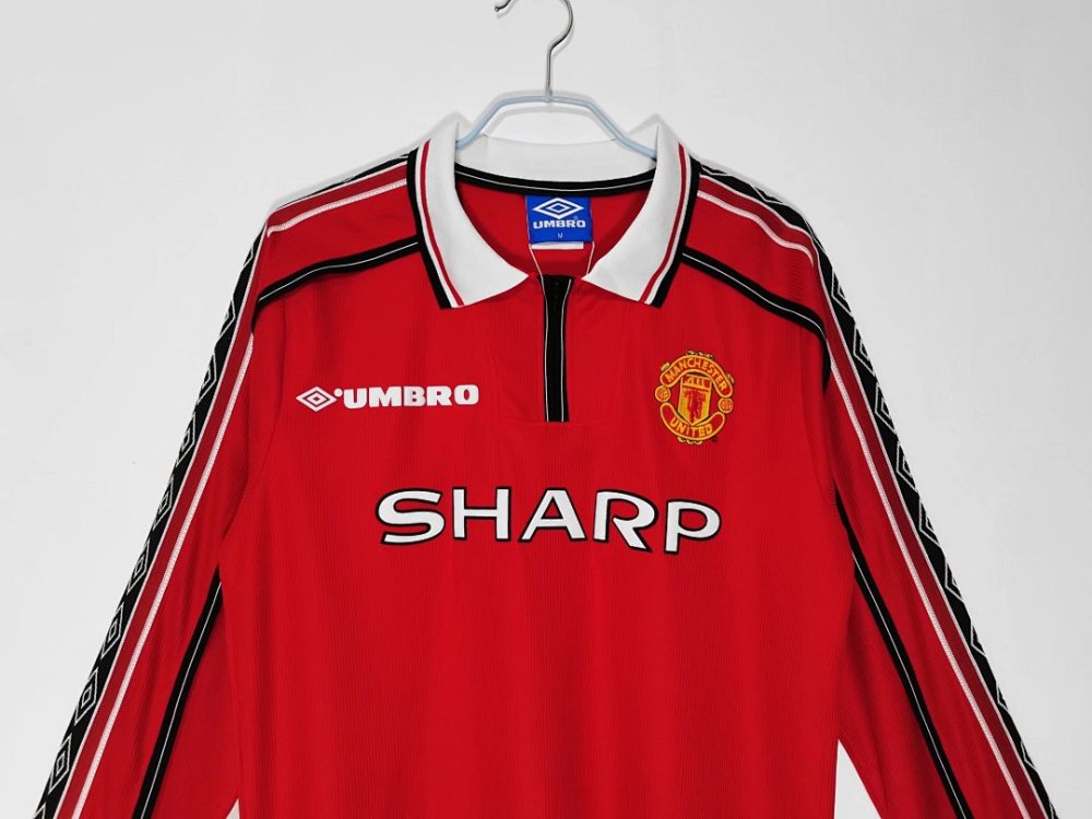 1998/99 season  Manchester United home Long sleeved retro Fan version