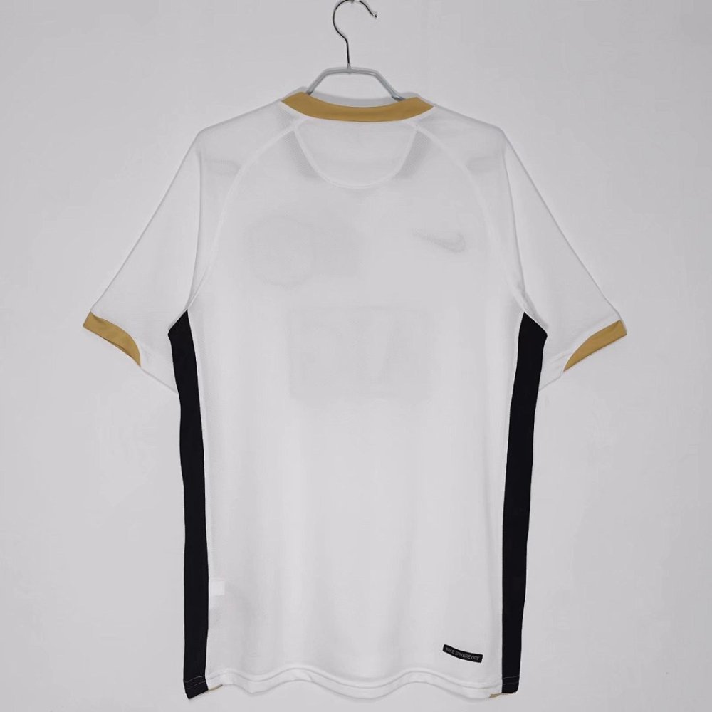 2006/07 season Manchester United away Retro