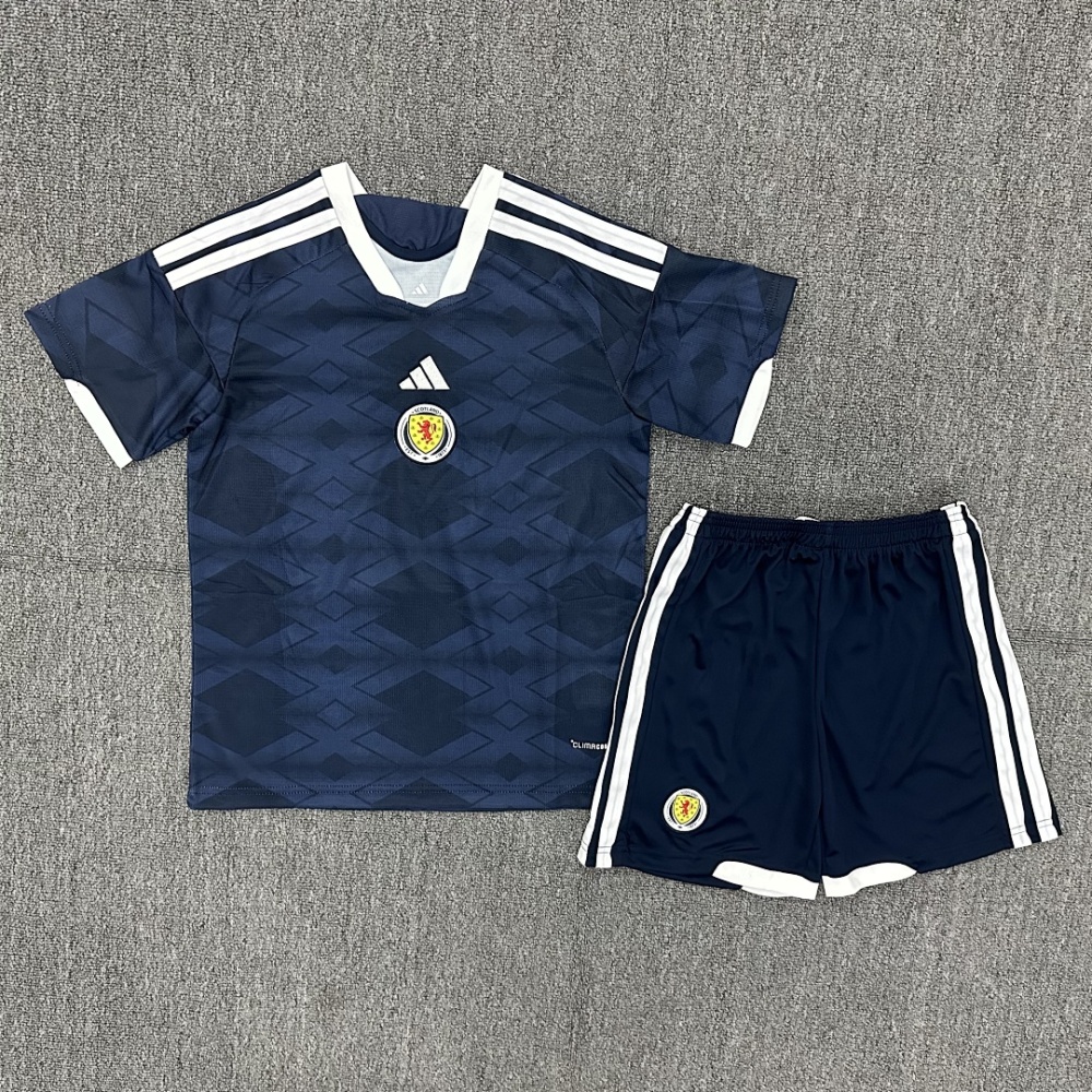 2026 FIFA World Cup Scotland home Kids kit