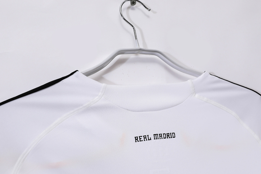 2009/10 season Real Madrid home Retro