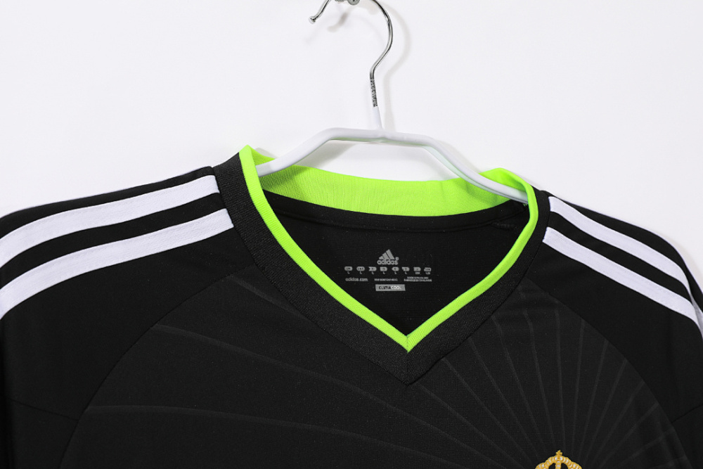 2010/11 season Real Madrid away Retro