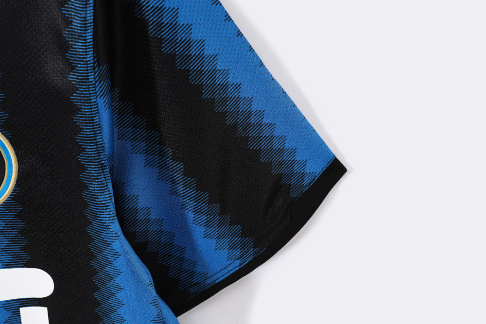 2010/11 season Inter Milan home Retro