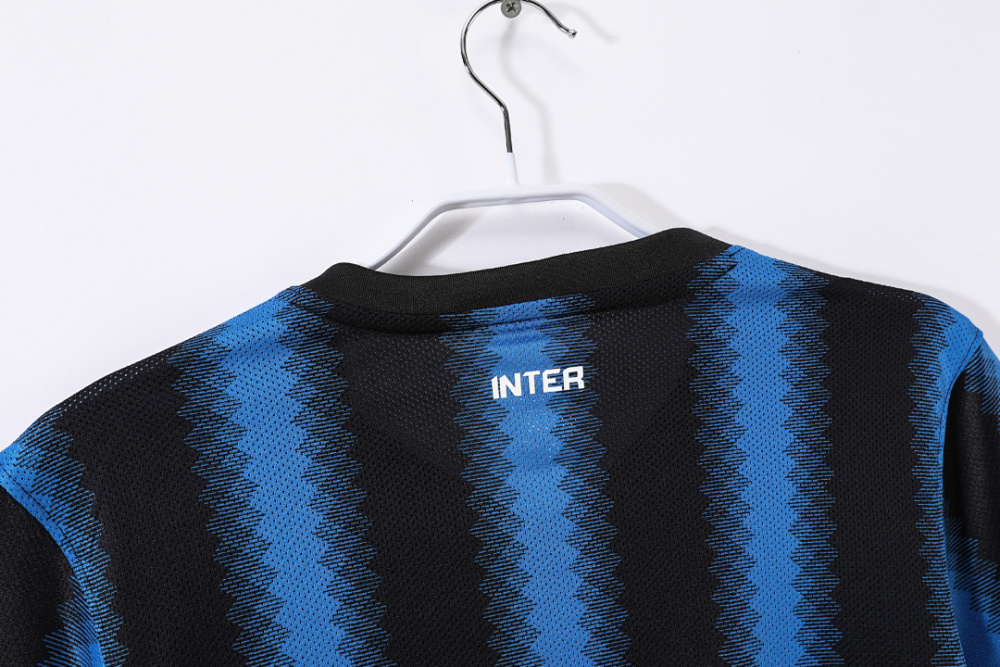 2010/11 season Inter Milan home Retro