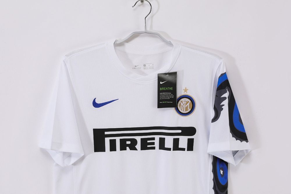 2010/11 season Inter Milan away Retro