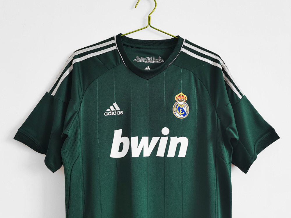 2012/13 season Real Madrid third Retro