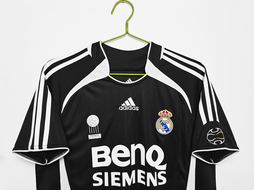 2006/07 season Real Madrid third Retro