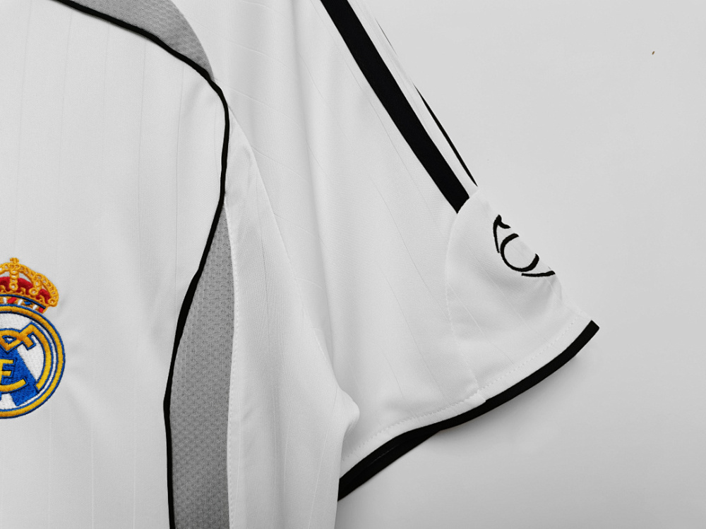 2006/07 season Real Madrid home Retro
