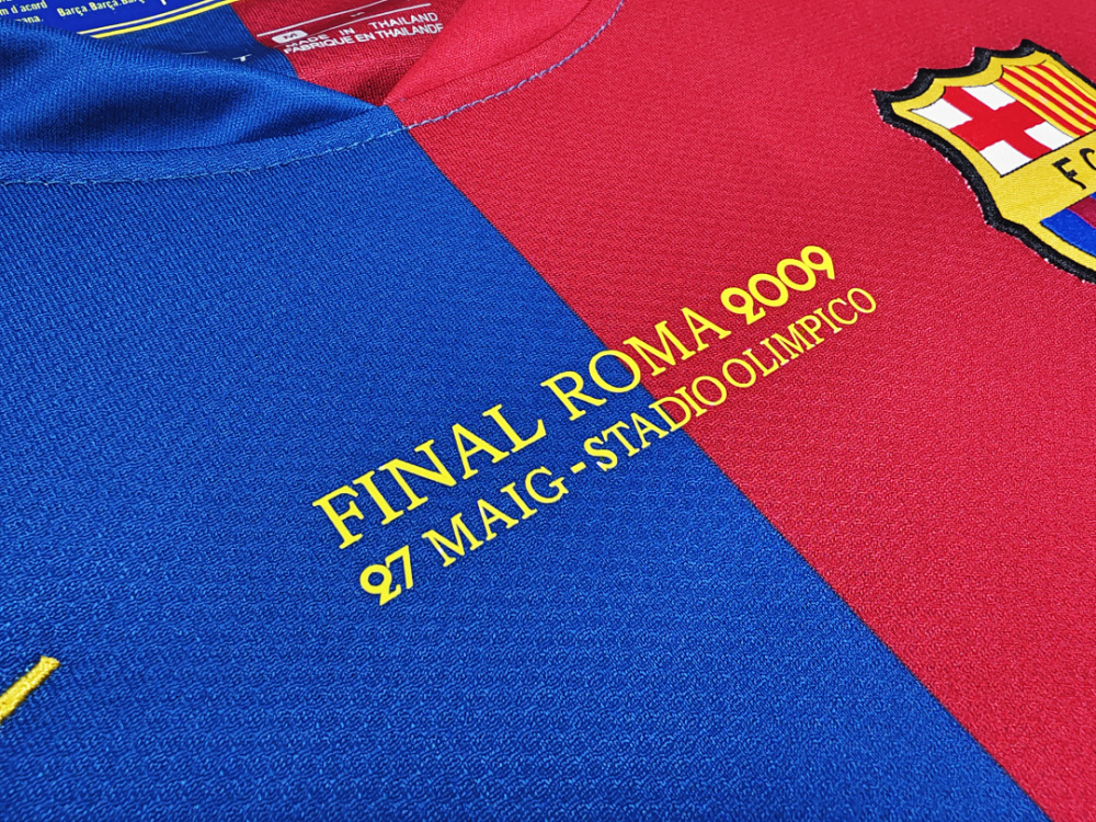 2008/09 season  Barcelona UEFA Champions League Long sleeved retro Fan version