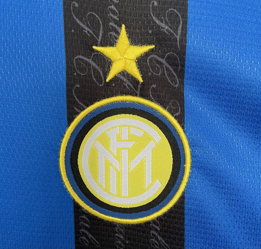 1997/98 season Inter Milan home Long sleeved retro Fan version