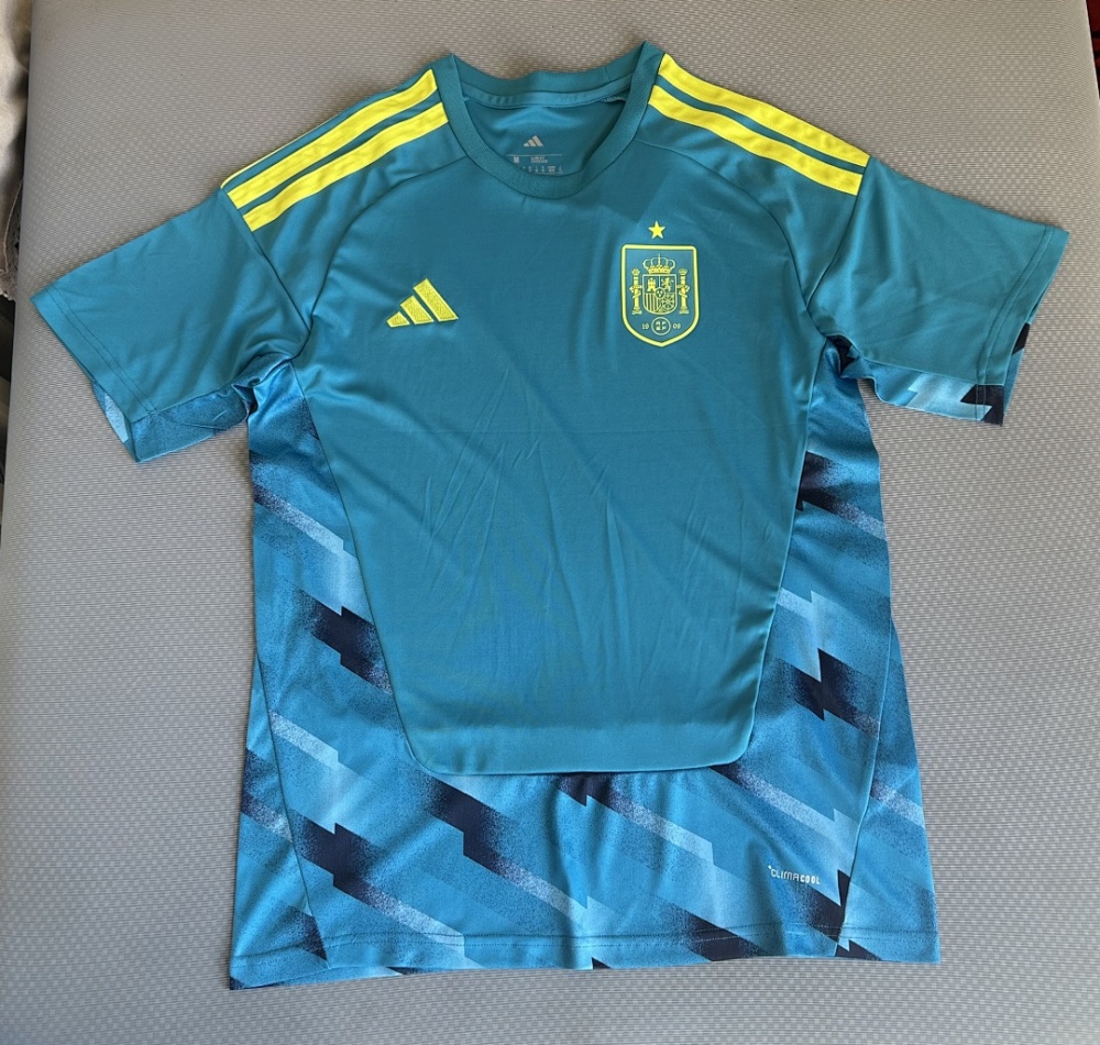 2026 FIFA World Cup Spain goalkeeper Fan version