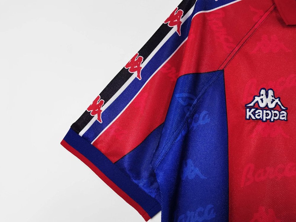 1995/97 season Barcelona home Retro