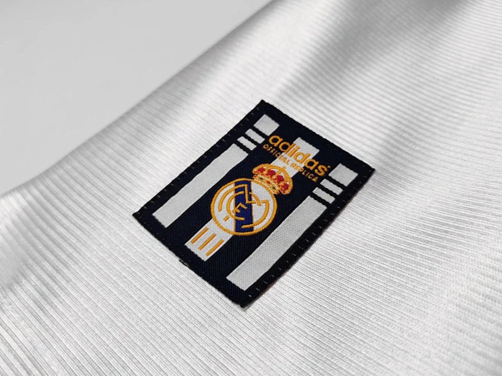 1998/00 season Real Madrid home Retro
