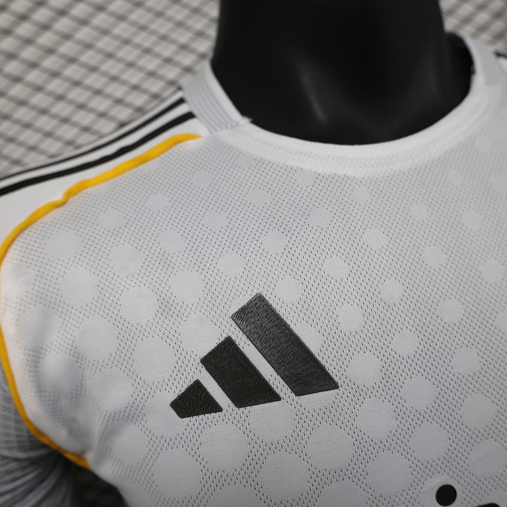 25/26 season Real Madrid CF home Player version