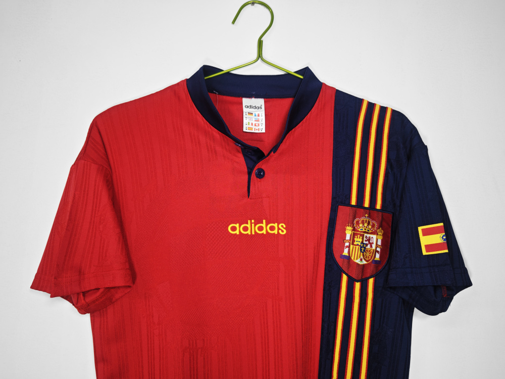 1996 season Spain home retro