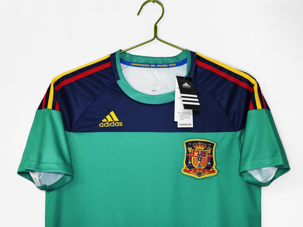 2010 Spanish Goalkeeper Green Retro