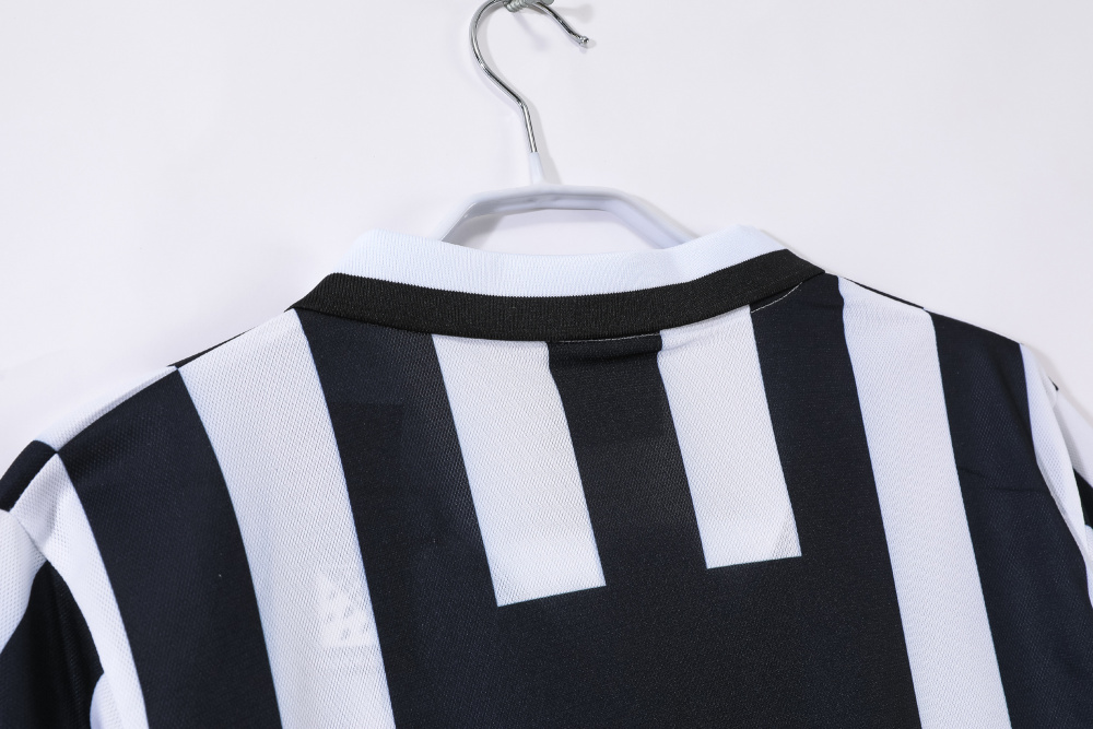 1994/95 season Juventus home retro