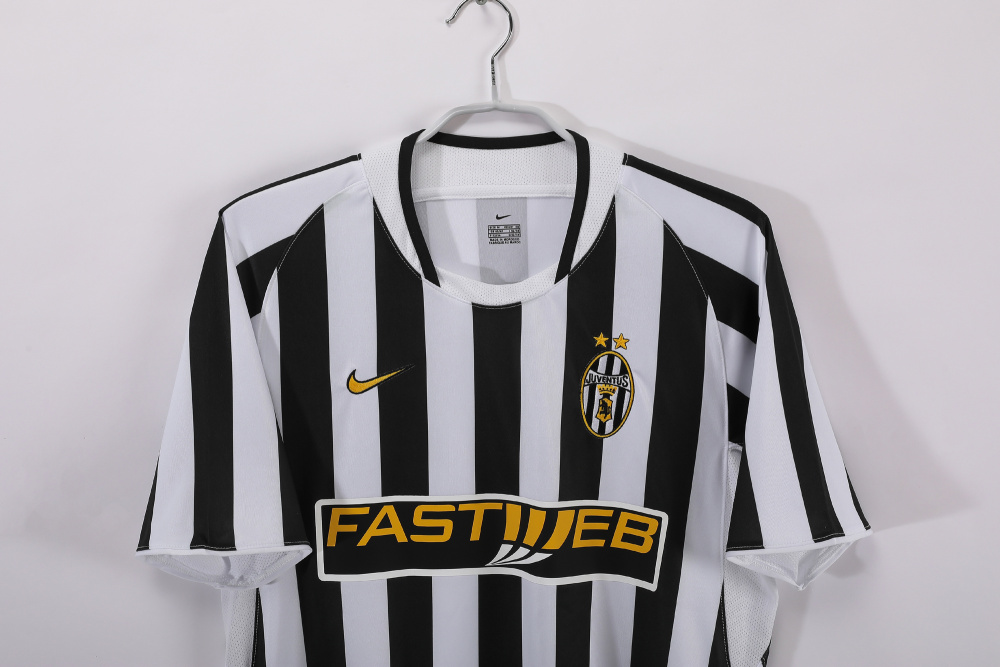 2003/04 season Juventus home retro