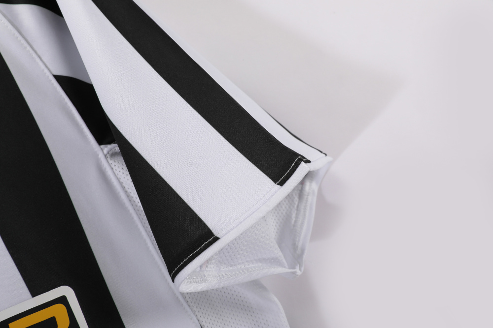 2003/04 season Juventus home retro