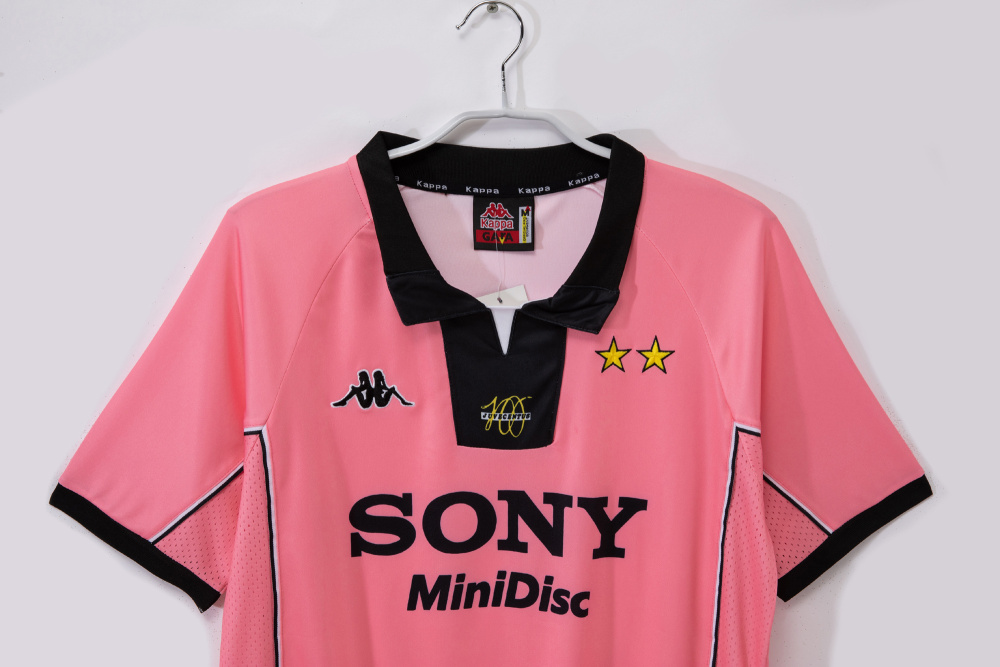 1997/98 season Juventus away retro