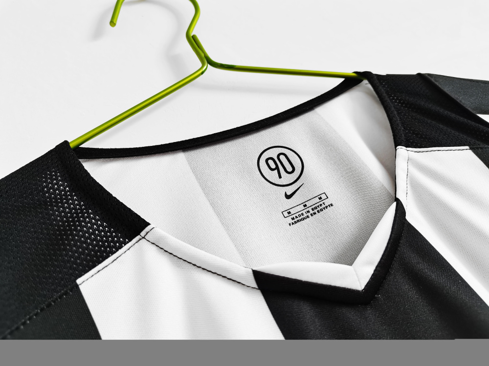 2004/05 season Juventus home retro
