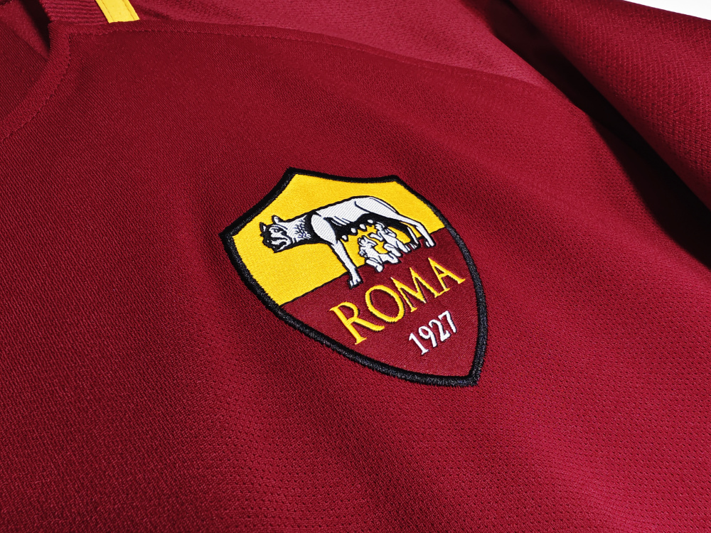 2017/18 season Roma home retro