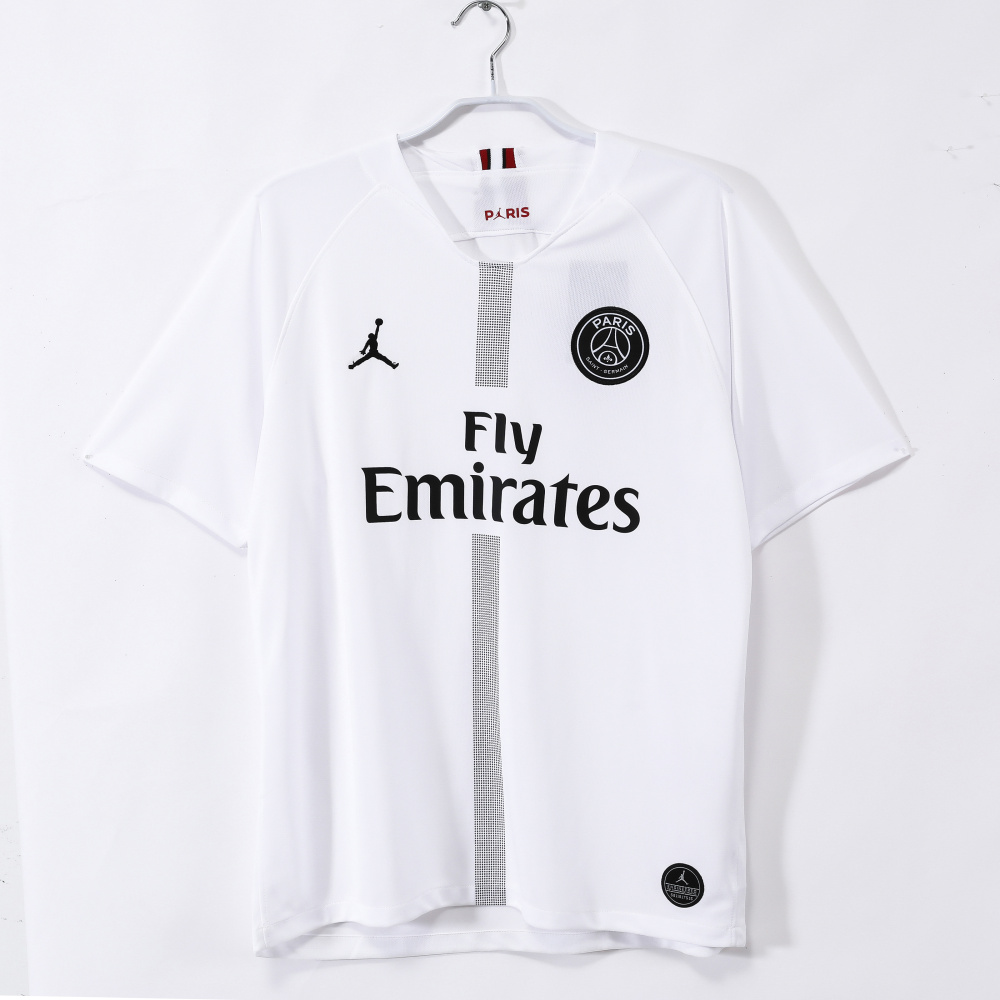 2018/19 season Paris away retro