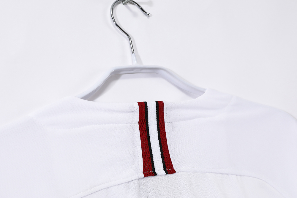 2018/19 season Paris away retro