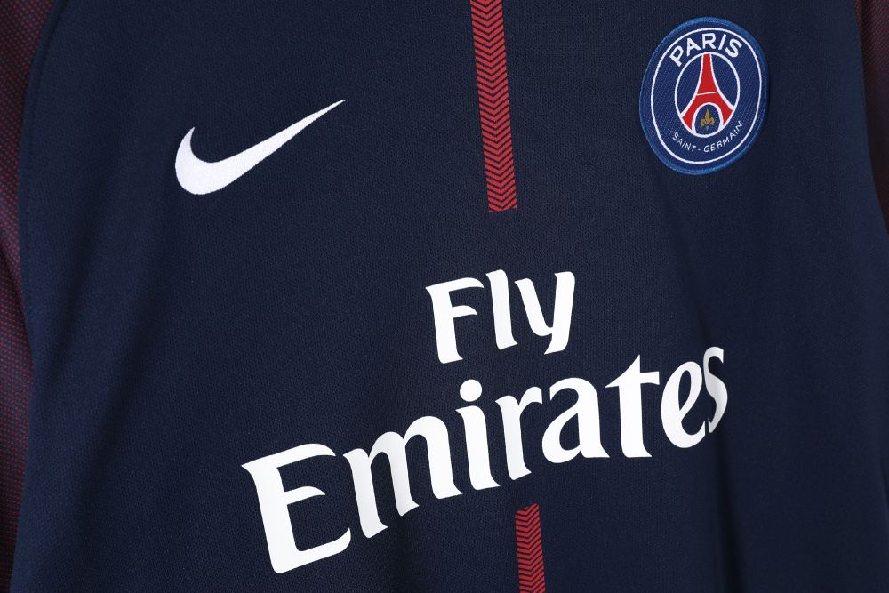 2017/18 season Paris home retro