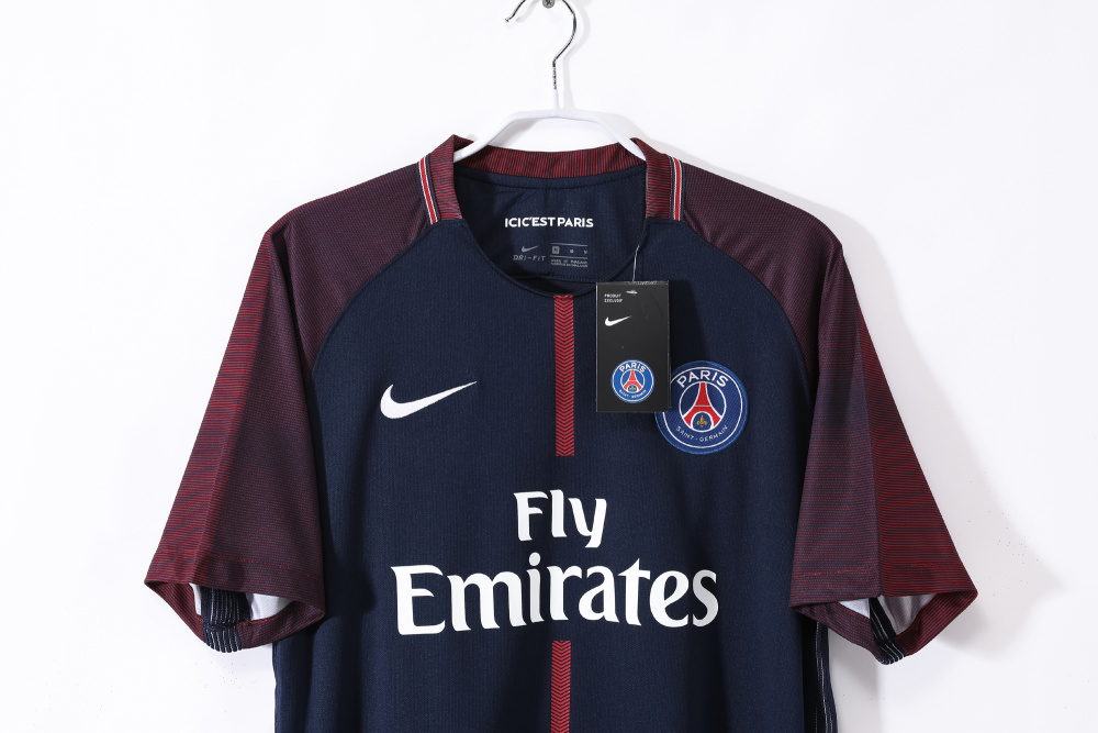 2017/18 season Paris home retro