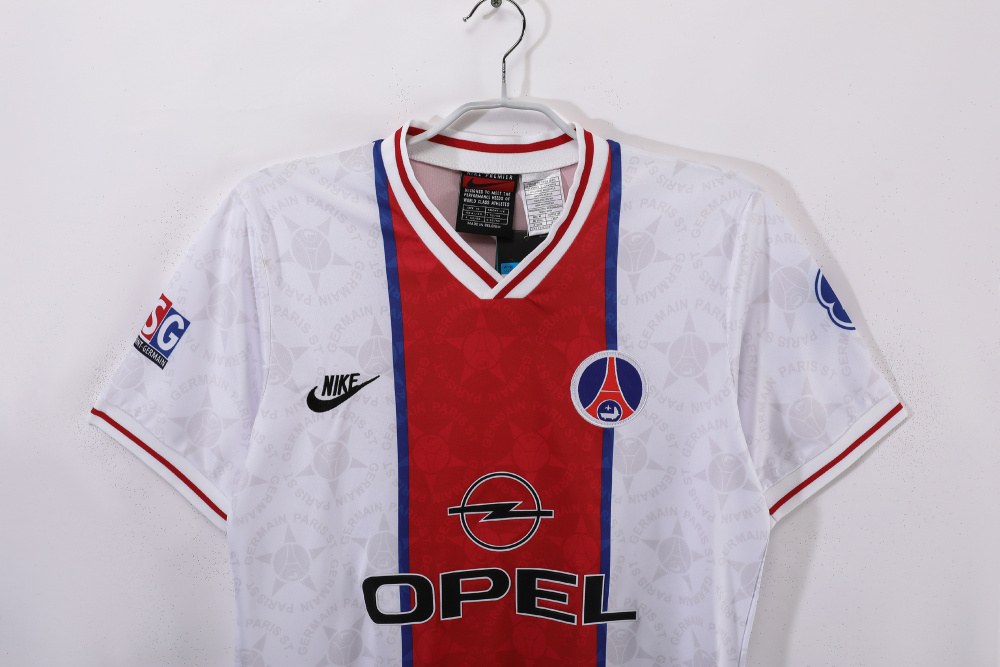 1995/96 season Paris away retro